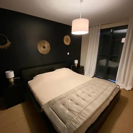 Au Coeur De La Pinede De 1 A 4 Personnes Tatil Evi
